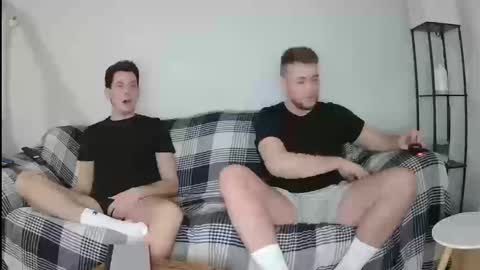 Englishladxxx online show from 12, 3, 2026