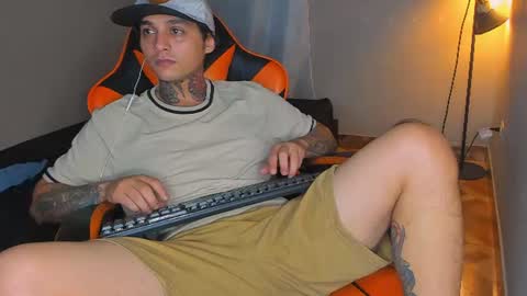 enjoymycock99 online show from 10, 7, 2026