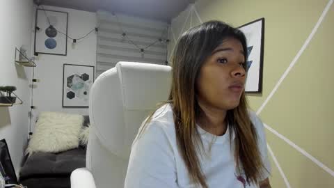 Enma clark online show from 4, 11, 2025