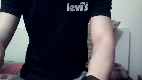 Snapshot of enoch98 chatting on 26, 2, 2025 enoch98 online show from 26, 2, 2025