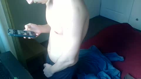 Snapshot of enoch98 chatting on 8, 3, 2025 enoch98 online show from 8, 3, 2025