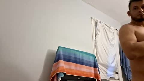 Snapshot of enri1212 chatting on 2, 10, 2025 enri1212 online show from 2, 10, 2025