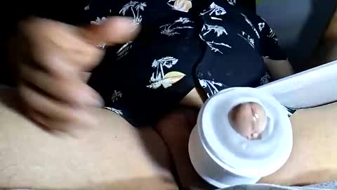 Snapshot of enri1212 chatting on 18, 11, 2025 enri1212 online show from 18, 11, 2025