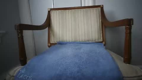 Snapshot of enri1212 chatting on 14, 12, 2025 enri1212 online show from 14, 12, 2025