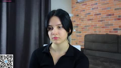 Snapshot of enricaelis chatting on 14, 9, 2025 Sani online show from 14, 9, 2025