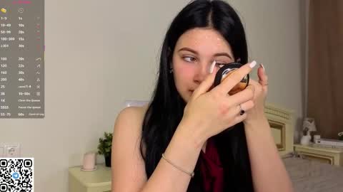 Snapshot of enricaelis chatting on 6, 10, 2025 Sani online show from 6, 10, 2025