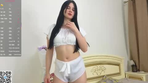 Snapshot of enricaelis chatting on 23, 11, 2025 Sani online show from 23, 11, 2025