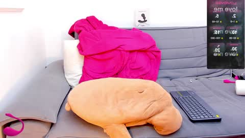 enrique online show from 4, 1, 2025