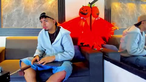 enrique online show from 9, 10, 2025