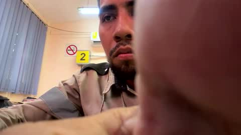 Snapshot of enriquegc197 chatting on 6, 11, 2025 Enriquegc197 online show from 6, 11, 2025