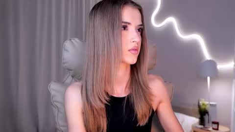 entya online show from 28, 10, 2025