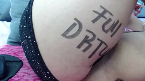 Snapshot of eny_dirty chatting on 19, 12, 2024 Enny Dirty online show from 19, 12, 2024