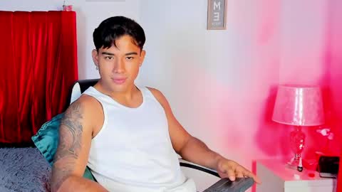 Snapshot of enzo_corleone chatting on 29, 4, 2026 enzo_corleone online show from 29, 4, 2026