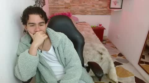 Enzo online show from 2, 4, 2026