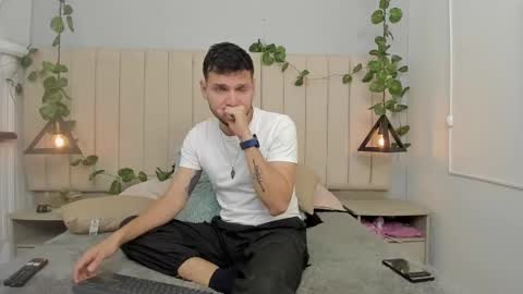 ENZO online show from 29, 10, 2025