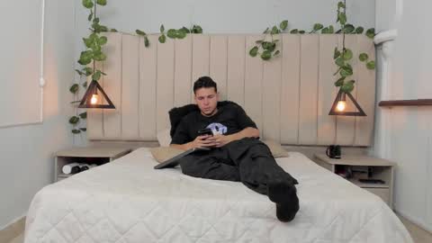 ENZO online show from 29, 11, 2025