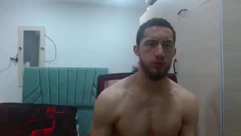 enzo_savage online show from 16, 10, 2025