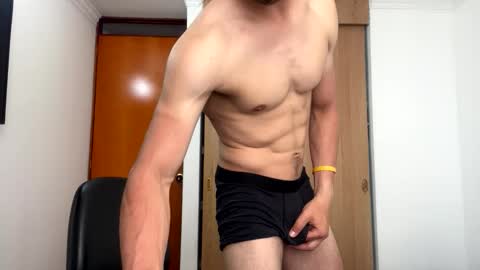enzo_savage online show from 19, 12, 2025
