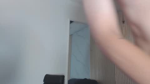 enzo_steel online show from 20, 9, 2025