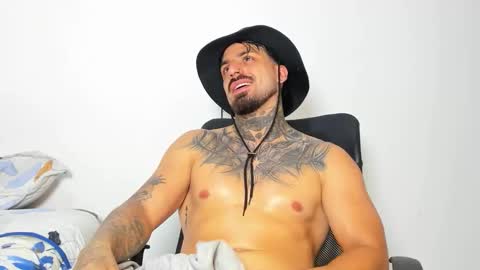 Enzo Aren online show from 18, 10, 2025
