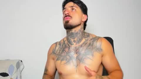 Enzo Aren online show from 21, 10, 2025