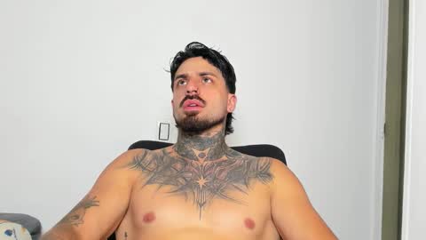 Enzo Aren online show from 8, 11, 2025