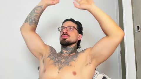 Enzo Aren online show from 28, 11, 2025