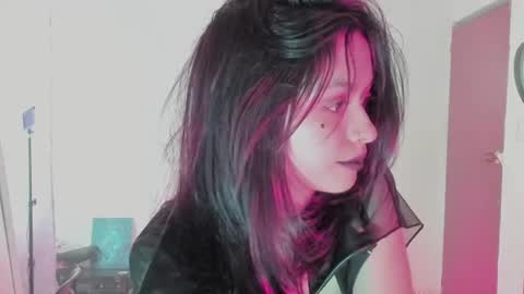 Leyla online show from 27, 6, 2026