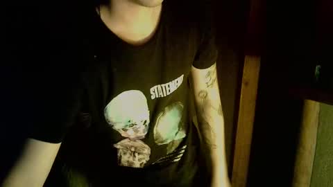 Snapshot of epizness chatting on 7, 3, 2025 Kris online show from 7, 3, 2025