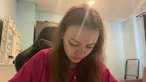 Lily online show from 16, 4, 2026