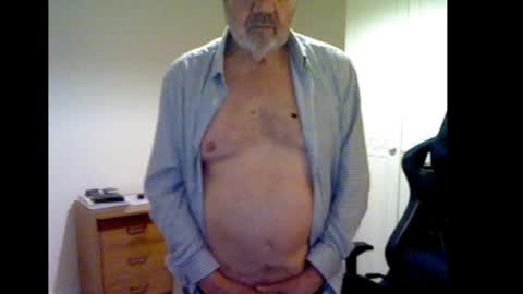 Snapshot of erasmus_d chatting on 22, 1, 2025 erasmus_d online show from 22, 1, 2025