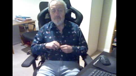 Snapshot of erasmus_d chatting on 26, 1, 2025 erasmus_d online show from 26, 1, 2025