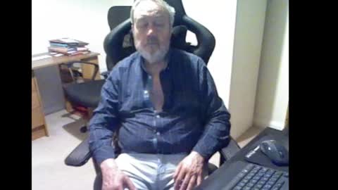 Snapshot of erasmus_d chatting on 23, 2, 2026 erasmus_d online show from 23, 2, 2026