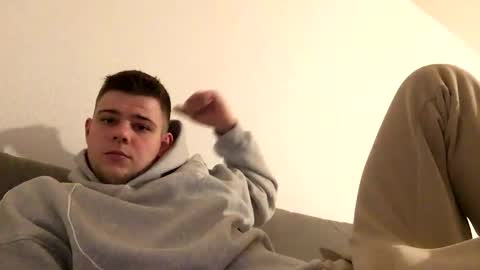 eric123754216 online show from 17, 11, 2025