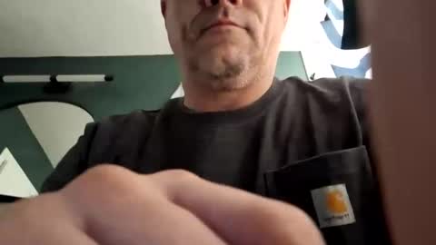 Snapshot of eric4698523103 chatting on 2, 3, 2025 eric4698523103 online show from 2, 3, 2025