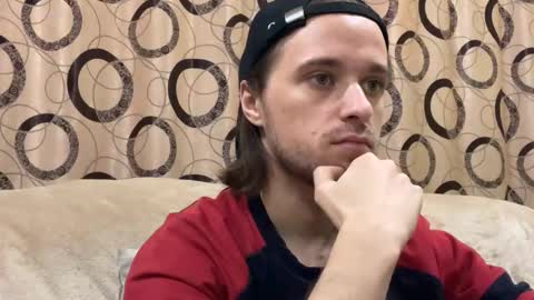 Snapshot of eric_blond chatting on 26, 10, 2025 Eric online show from 26, 10, 2025