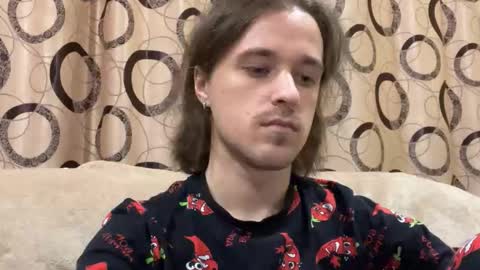 Snapshot of eric_blond chatting on 29, 10, 2025 Eric online show from 29, 10, 2025