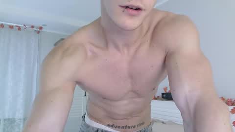 Eric Crush online show from 9, 11, 2025