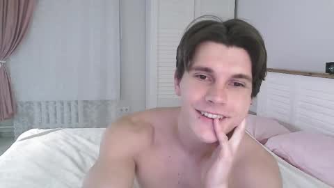 Eric Crush online show from 10, 2, 2026