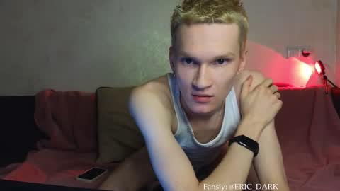 Snapshot of eric_dark chatting on 12, 10, 2025 Eric online show from 12, 10, 2025