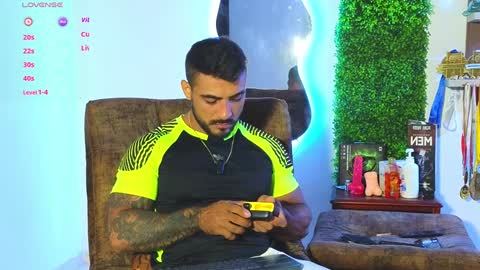 Brayan online show from 4, 1, 2025