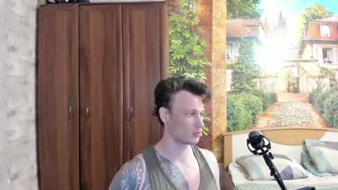 Snapshot of eric_the_vikking chatting on 19, 9, 2025 Eric online show from 19, 9, 2025