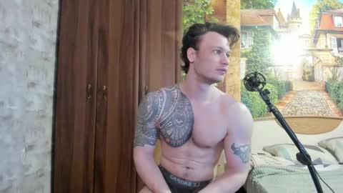 Snapshot of eric_the_vikking chatting on 2, 11, 2025 Eric online show from 2, 11, 2025