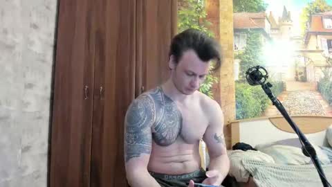 Snapshot of eric_the_vikking chatting on 10, 11, 2025 Eric online show from 10, 11, 2025