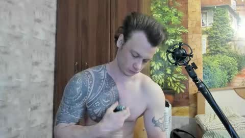 Snapshot of eric_the_vikking chatting on 22, 11, 2025 Eric online show from 22, 11, 2025