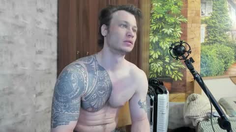 Snapshot of eric_the_vikking chatting on 24, 11, 2025 Eric online show from 24, 11, 2025