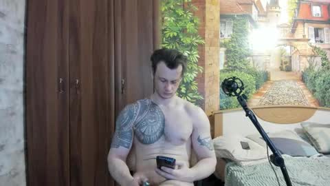 Snapshot of eric_the_vikking chatting on 24, 11, 2025 Eric online show from 24, 11, 2025