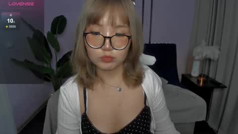 Snapshot of erica_asti chatting on 18, 11, 2025 erica_asti online show from 18, 11, 2025