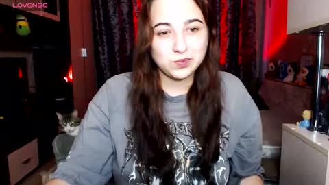 erica_mills online show from 18, 11, 2025