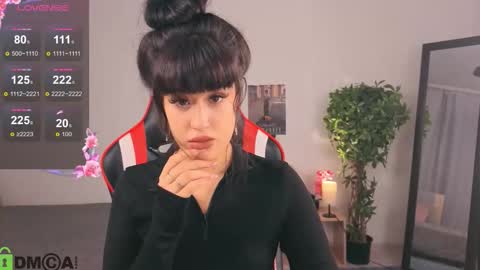 Erika online show from 15, 10, 2025